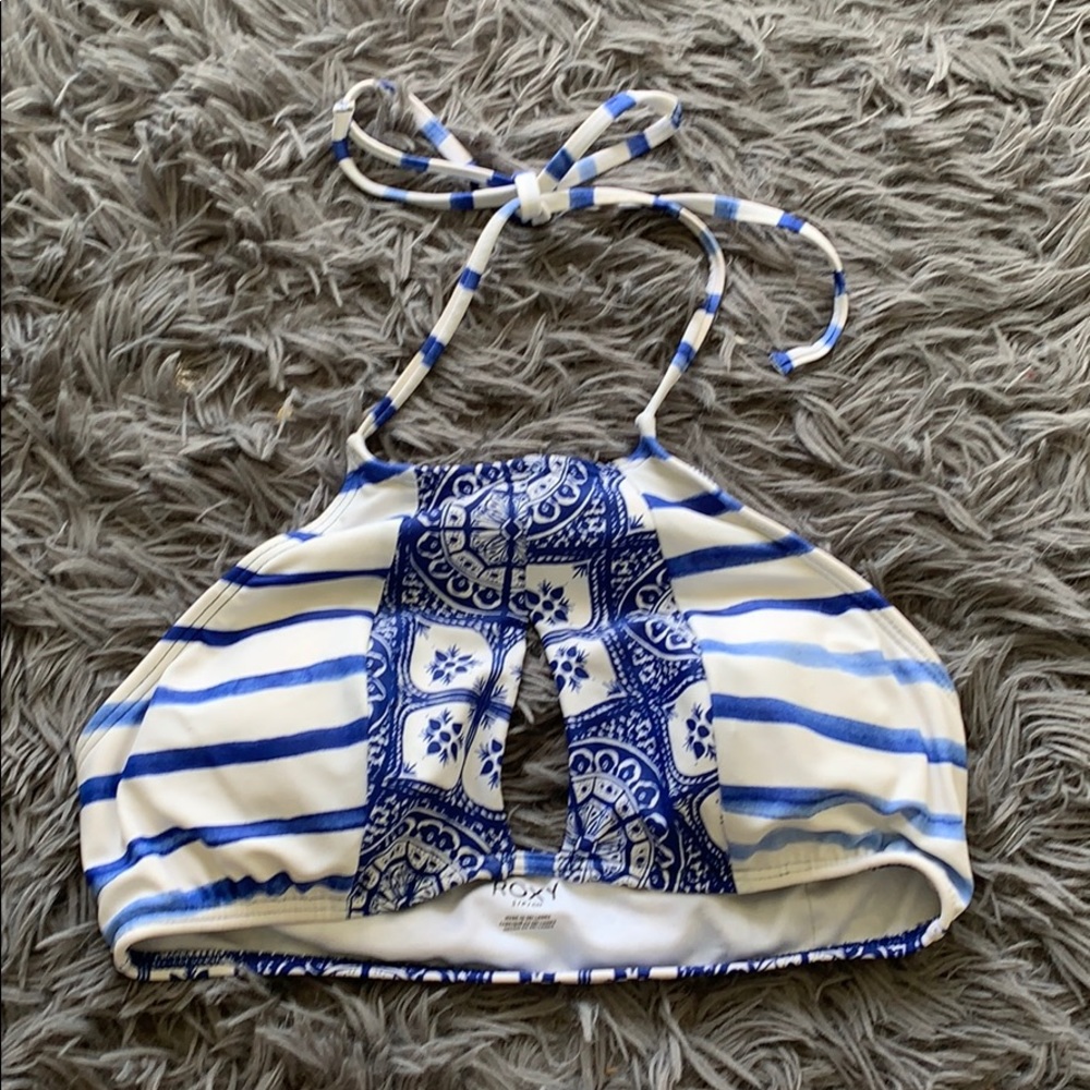 Roxy bikini top